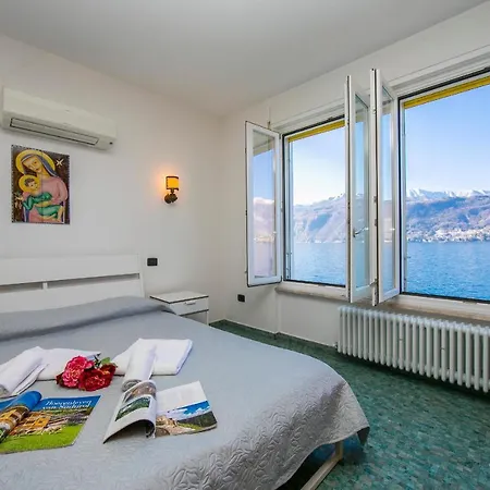 Sleeps 6 Air Con * Lierna